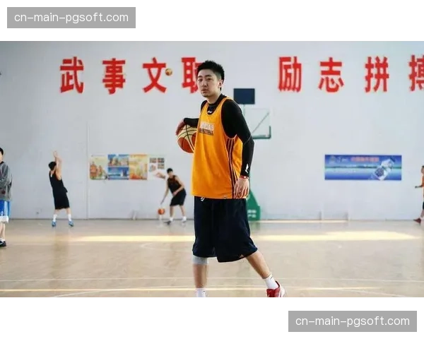 前NBA防守专家受邀来华，为多支CBA球队提供短期培训